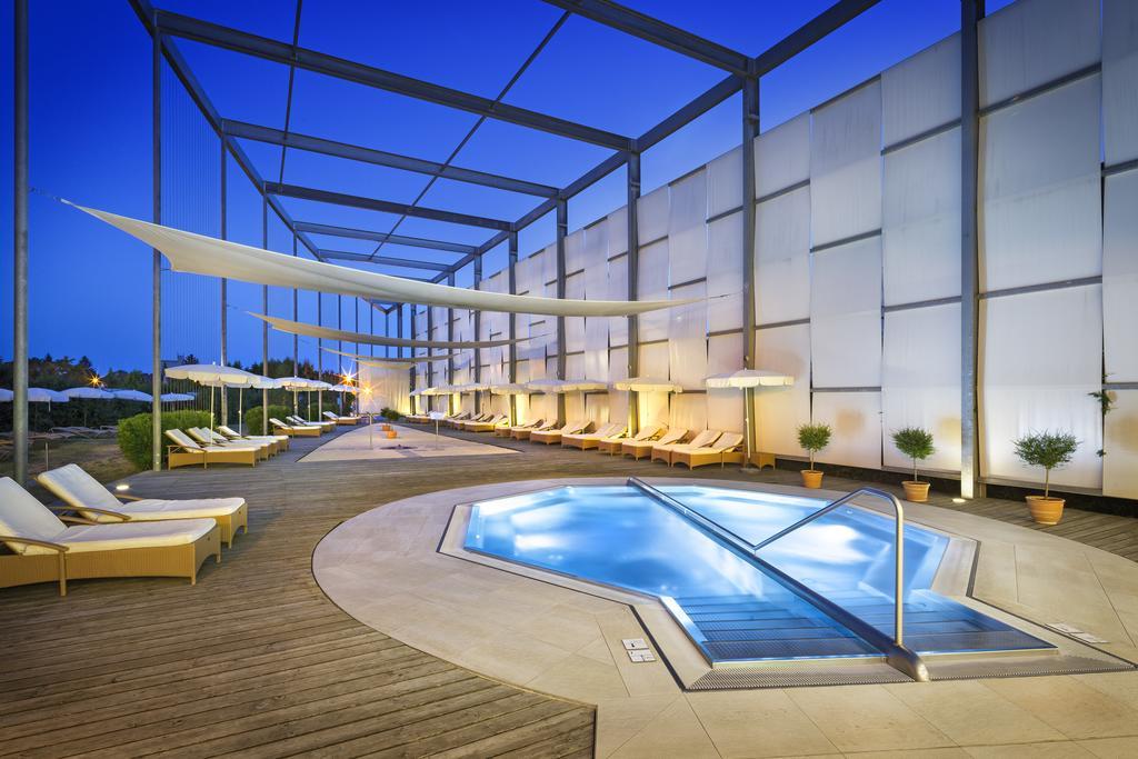 Therme Laa - Hotel & Silent Spa Laa an der Thaya Exterior photo