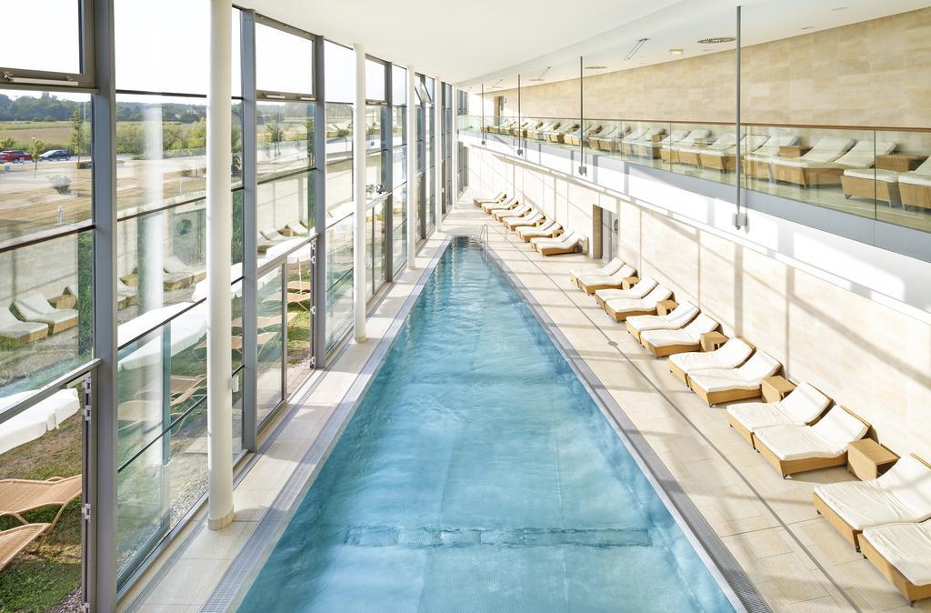 Therme Laa - Hotel & Silent Spa Laa an der Thaya Exterior photo