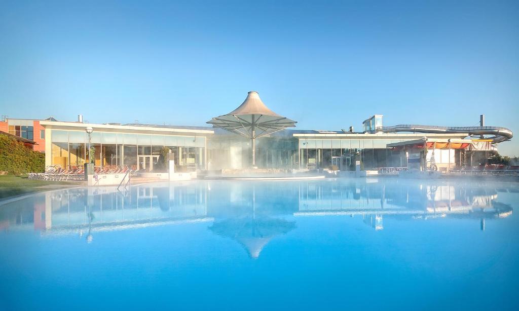 Therme Laa - Hotel & Silent Spa Laa an der Thaya Exterior photo