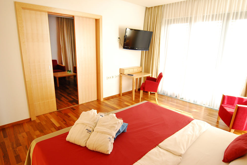 Therme Laa - Hotel & Silent Spa Laa an der Thaya Exterior photo