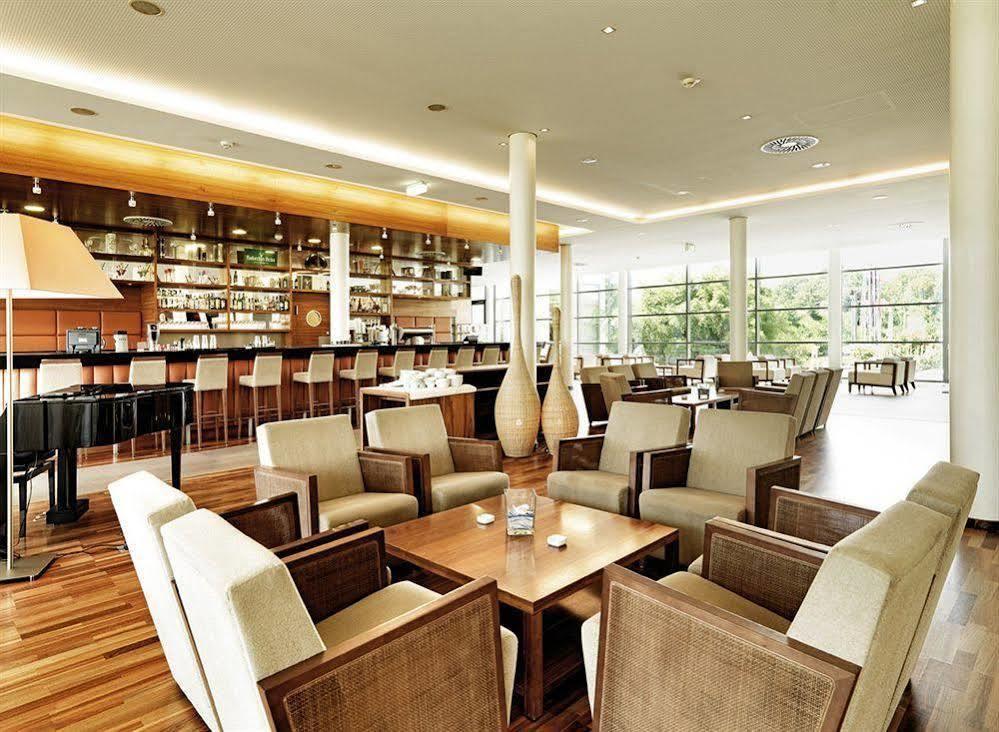 Therme Laa - Hotel & Silent Spa Laa an der Thaya Exterior photo